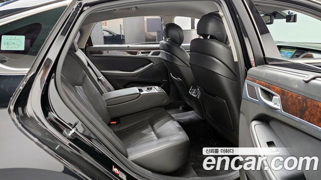 Hyundai Genesis 2016 — photo 12