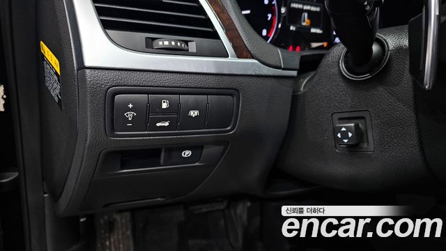 Hyundai Genesis 2016 — photo 14