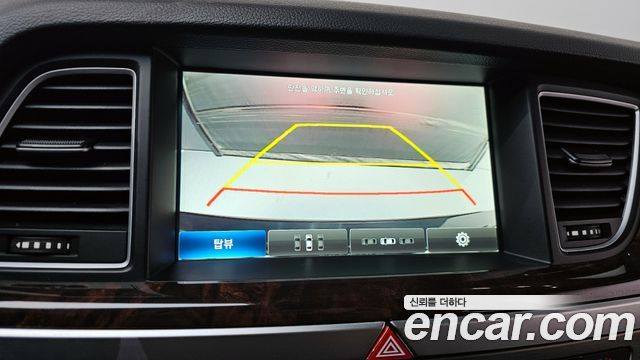 Hyundai Genesis 2016 — photo 16