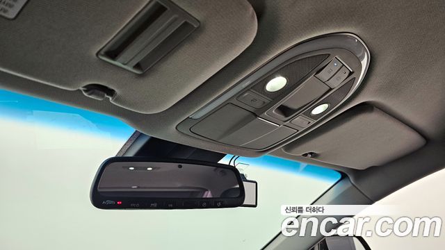 Hyundai Genesis 2016 — photo 17