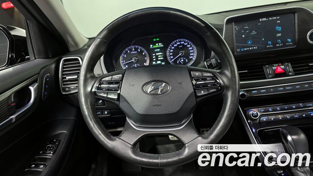 Hyundai Grandeur 2017 — photo 13