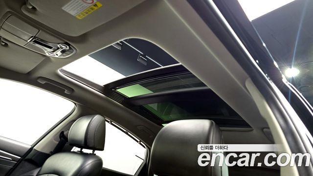Hyundai Grandeur 2017 — photo 18