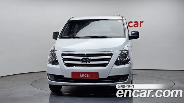 Hyundai Starex 2017 — photo 3