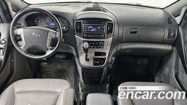 Hyundai Starex 2017 — photo 7