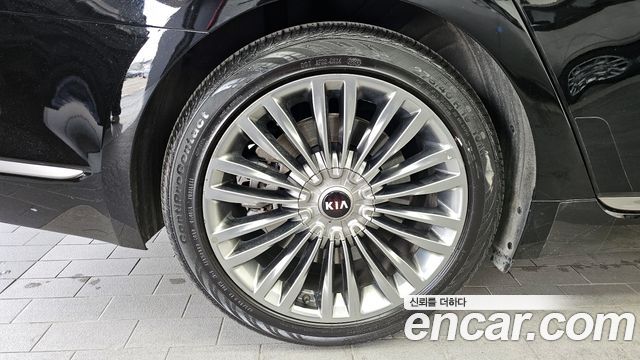 Kia K9 2019 — photo 5