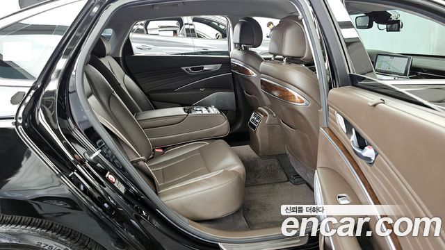 Kia K9 2019 — photo 12