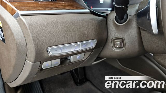 Kia K9 2019 — photo 16