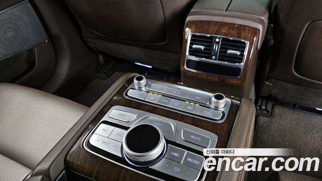 Kia K9 2019 — photo 19