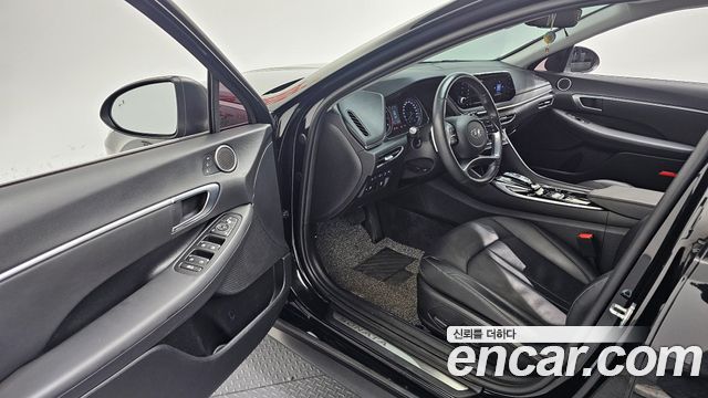 Hyundai Sonata 2021 — photo 10