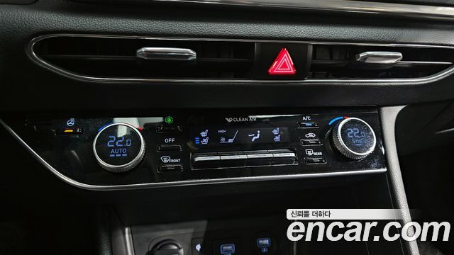 Hyundai Sonata 2021 — photo 18