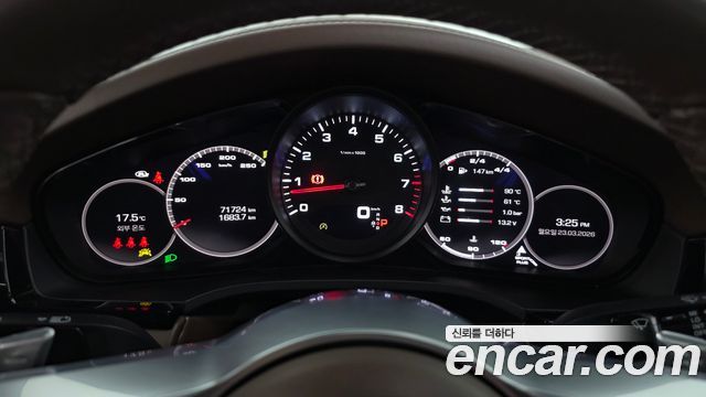 Porsche Cayenne 2021 — photo 8