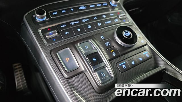 Hyundai Santafe 2021 — photo 9