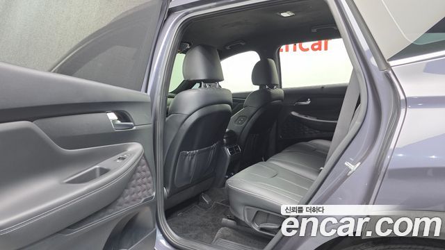 Hyundai Santafe 2021 — photo 17