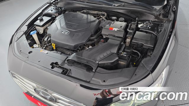 Hyundai Grandeur 2017 — photo 6
