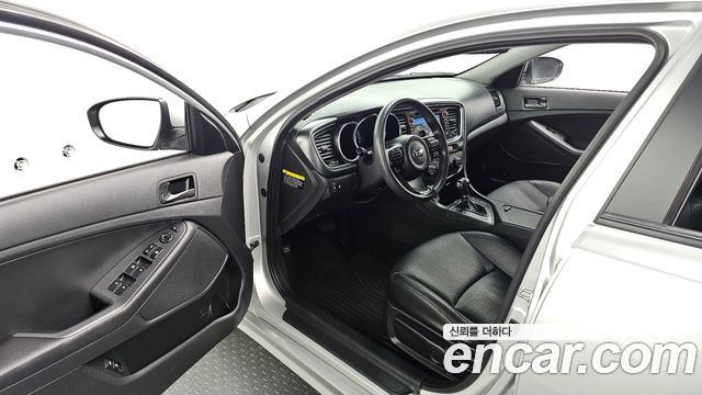 Kia K5 2014 — photo 11