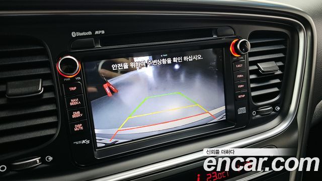 Kia K5 2014 — photo 16