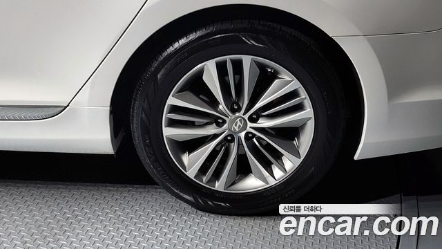 Hyundai Grandeur 2016 — photo 5