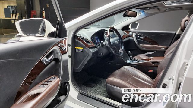 Hyundai Grandeur 2016 — photo 11