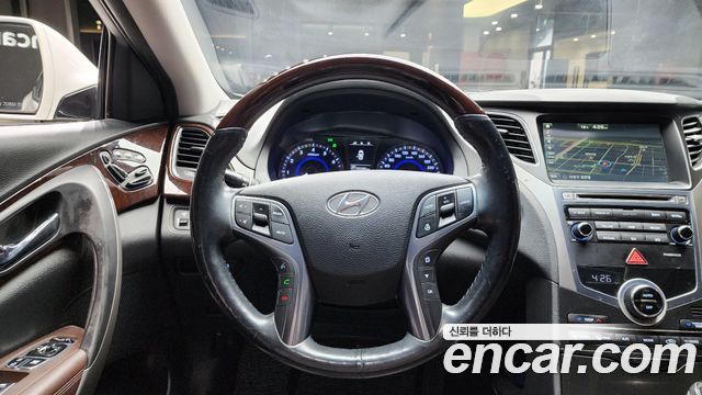 Hyundai Grandeur 2016 — photo 14