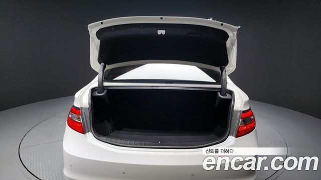Hyundai Grandeur 2016 — photo 20