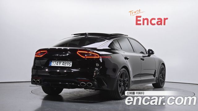 Kia Stinger 2018 — photo 2