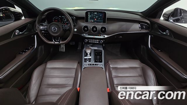 Kia Stinger 2018 — photo 7
