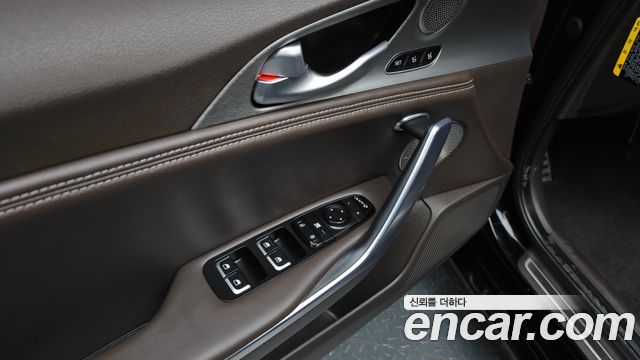 Kia Stinger 2018 — photo 17