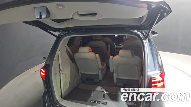 Kia Canival 2019 — photo 20