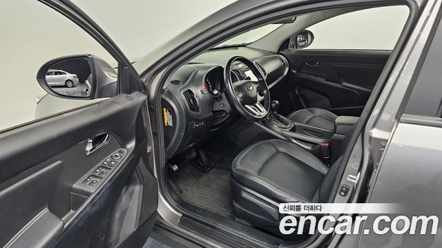 Kia Sportage 2013 — photo 10