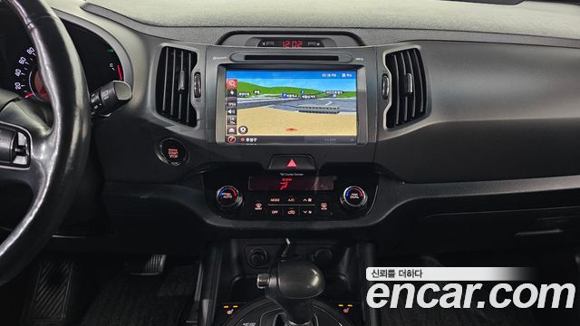 Kia Sportage 2013 — photo 16
