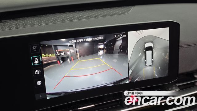 Kia Canival 2024 — photo 16