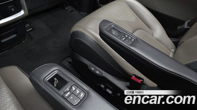 Kia Canival 2024 — photo 17