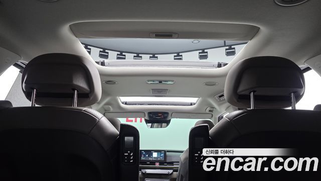 Kia Canival 2024 — photo 20