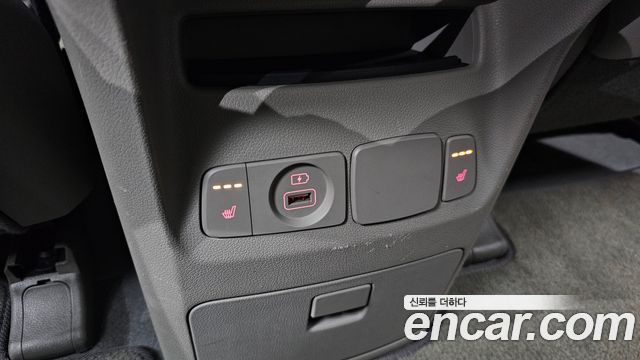 Kia Canival 2019 — photo 18
