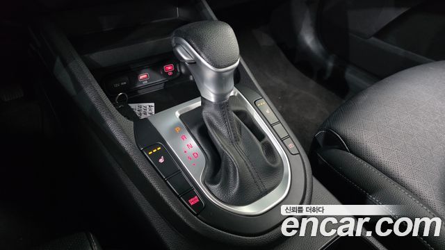 Kia K3 2022 — photo 9