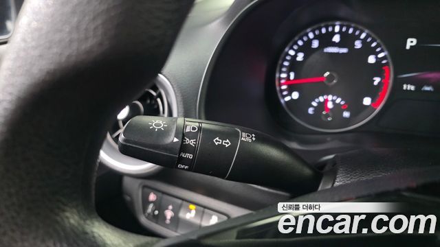 Kia K3 2022 — photo 15