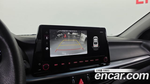Kia K3 2022 — photo 18