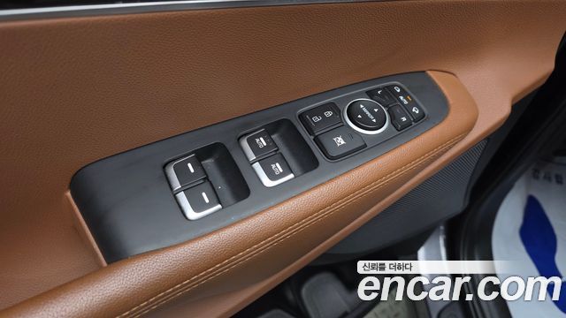 Kia Sorento 2018 — photo 11