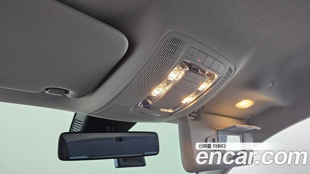 Mercedes-Benz A-Class 2020 — photo 19