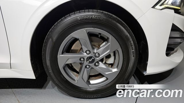Kia K5 2022 — photo 5