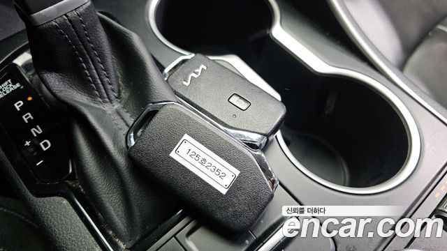 Kia K5 2022 — photo 19