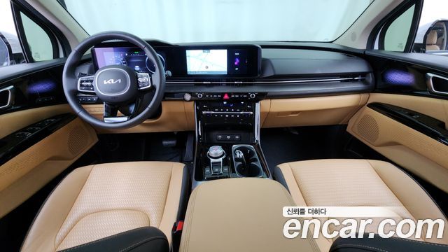 Kia Canival 2023 — photo 7