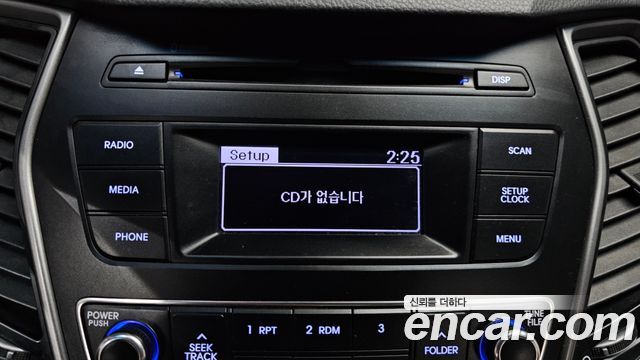 Hyundai Santafe 2017 — photo 17