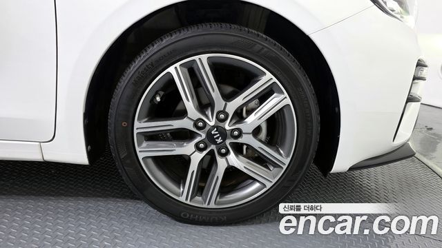 Kia K3 2021 — photo 5