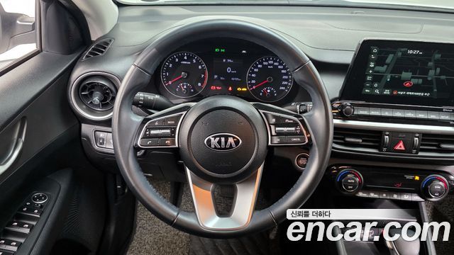 Kia K3 2021 — photo 13