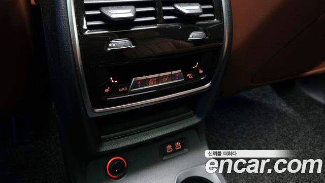BMW X7 2024 — photo 17