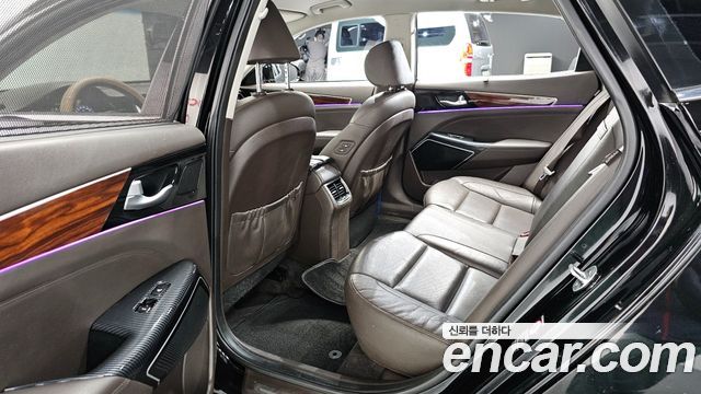 Kia K7 2016 — photo 10