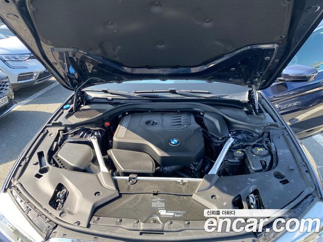 BMW 5-Series 2020 — photo 19