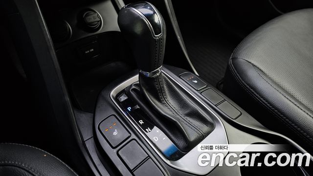 Hyundai Santafe 2015 — photo 9