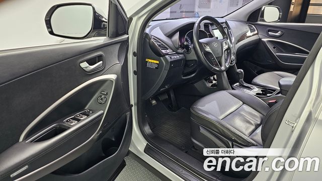 Hyundai Santafe 2015 — photo 11